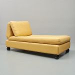 528767 Couch